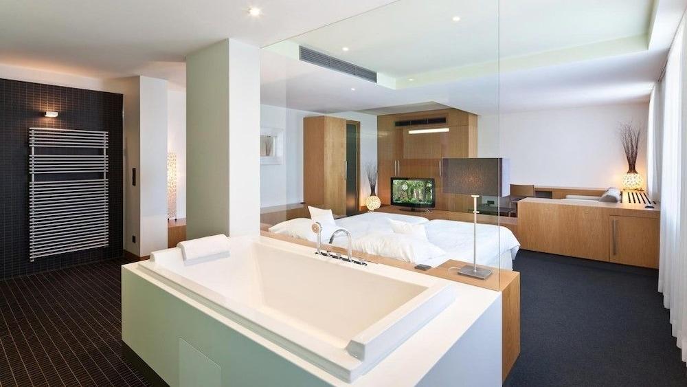 Hotel-Residence Am Klouschter Мондорф-Лес-Баинс Экстерьер фото
