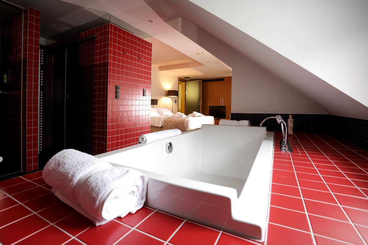 Hotel-Residence Am Klouschter Мондорф-Лес-Баинс Экстерьер фото