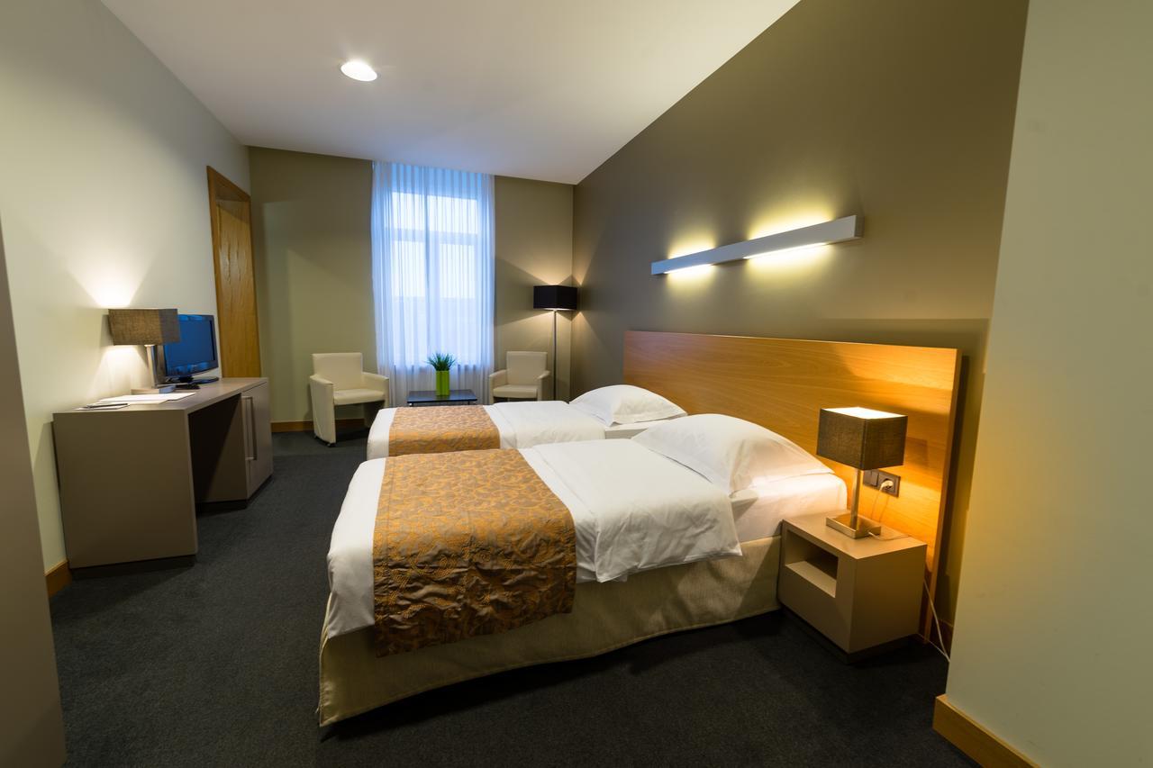 Hotel-Residence Am Klouschter Мондорф-Лес-Баинс Экстерьер фото