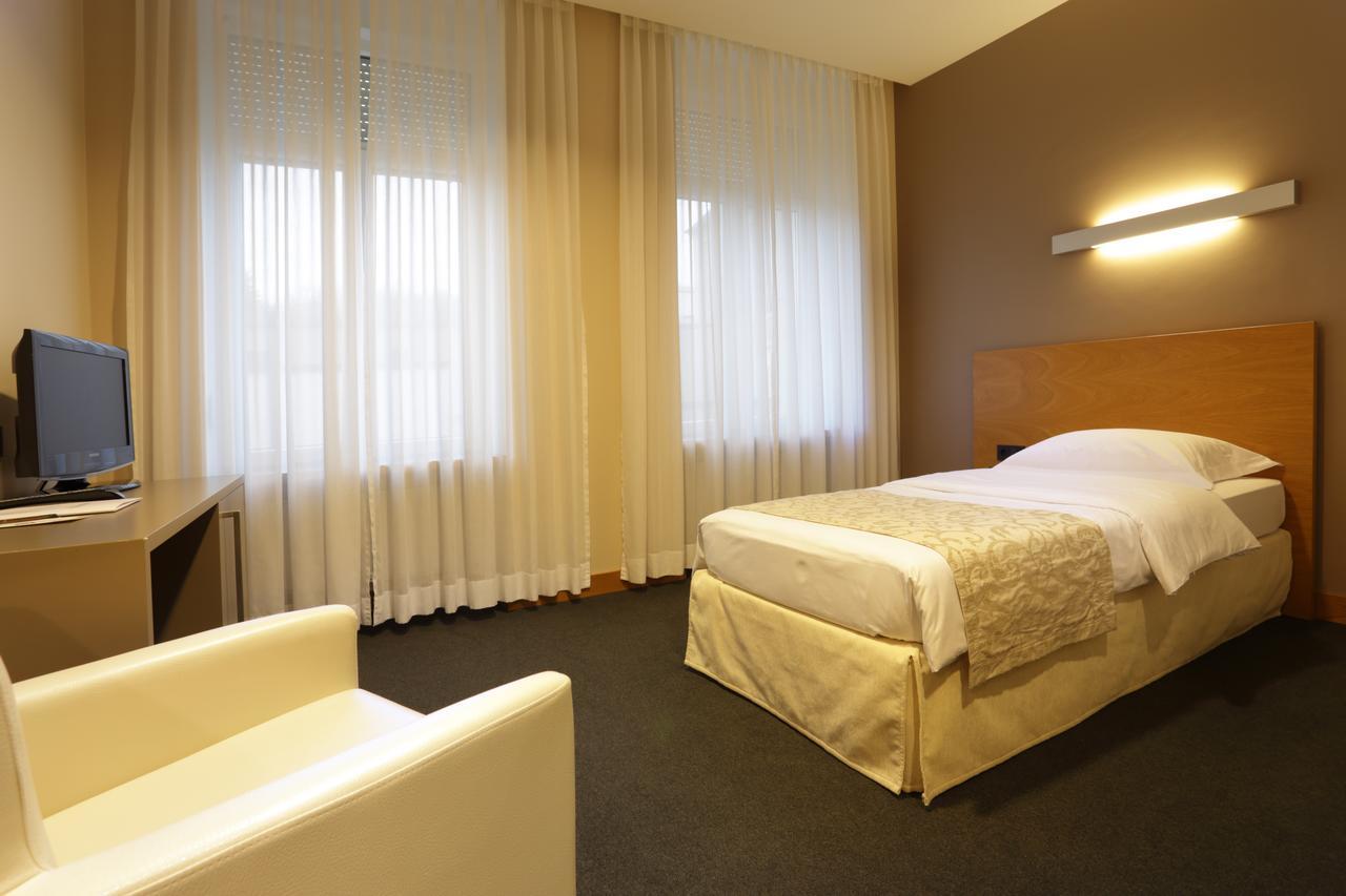 Hotel-Residence Am Klouschter Мондорф-Лес-Баинс Экстерьер фото
